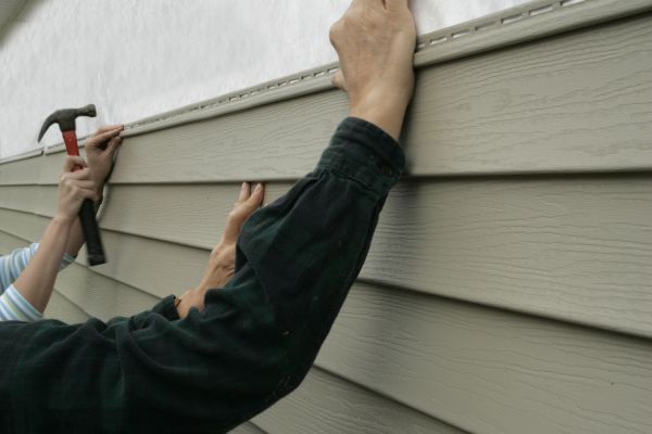 Cost of Insulated Siding Installation in Dayton