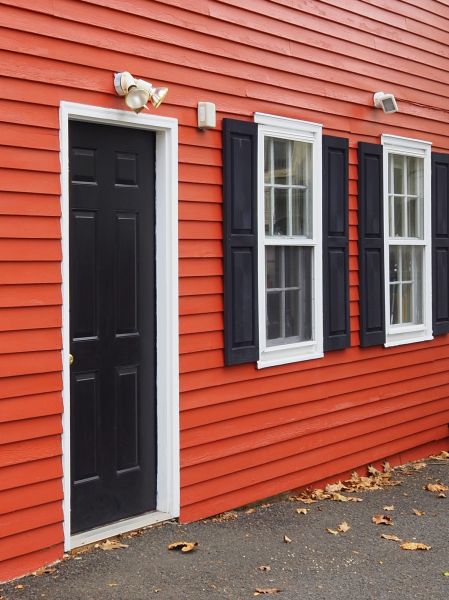 Cost of Red Vinyl Siding Installation in Dayton