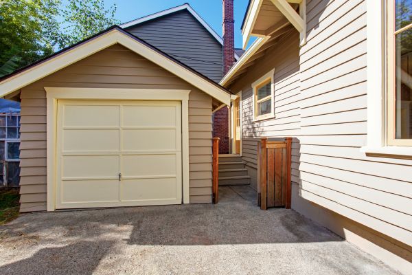 Garage Siding Replacement in Dayton
