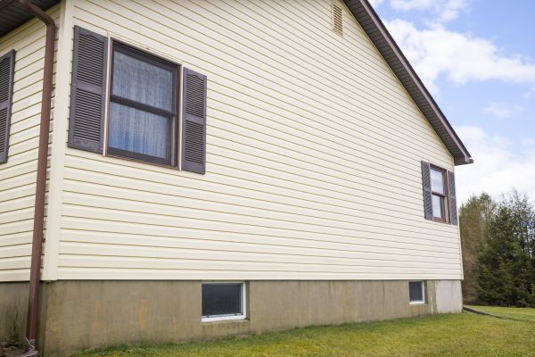 Dutch Lap Siding Repair in Dayton